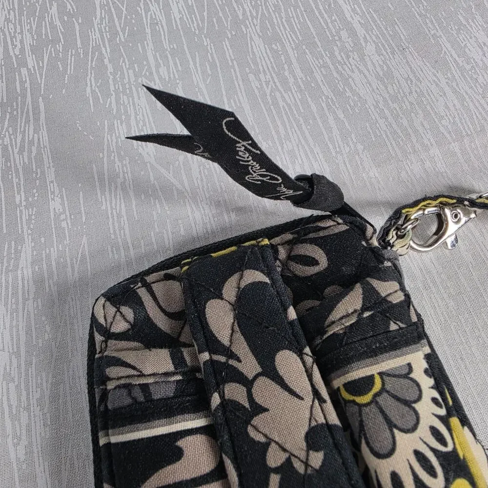 Vera Bradley Carre it All Wristlet Retired Baroque Pattern